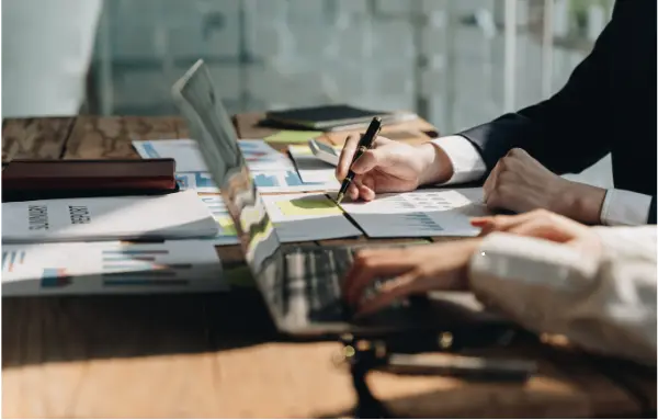 אסטרטגיה וניהול תדמית